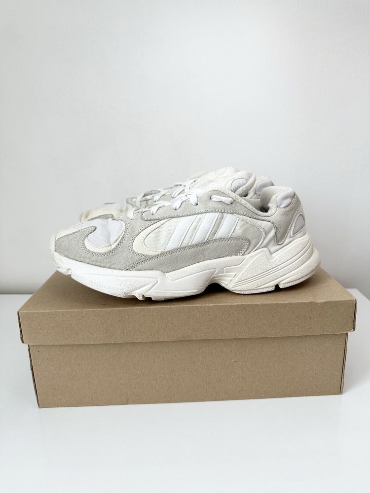Adidas YANG-1 ( 42) Маратонки