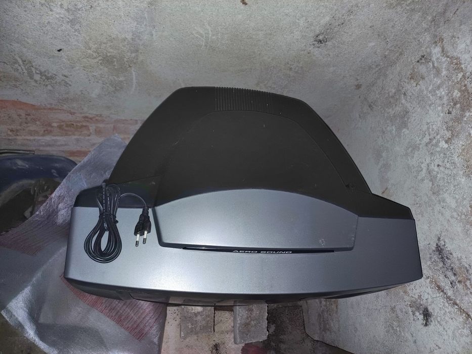 Телевозор 21" - LG Golden Eye 2 - Aero Sound - CF-21K52EX

-Телевизор