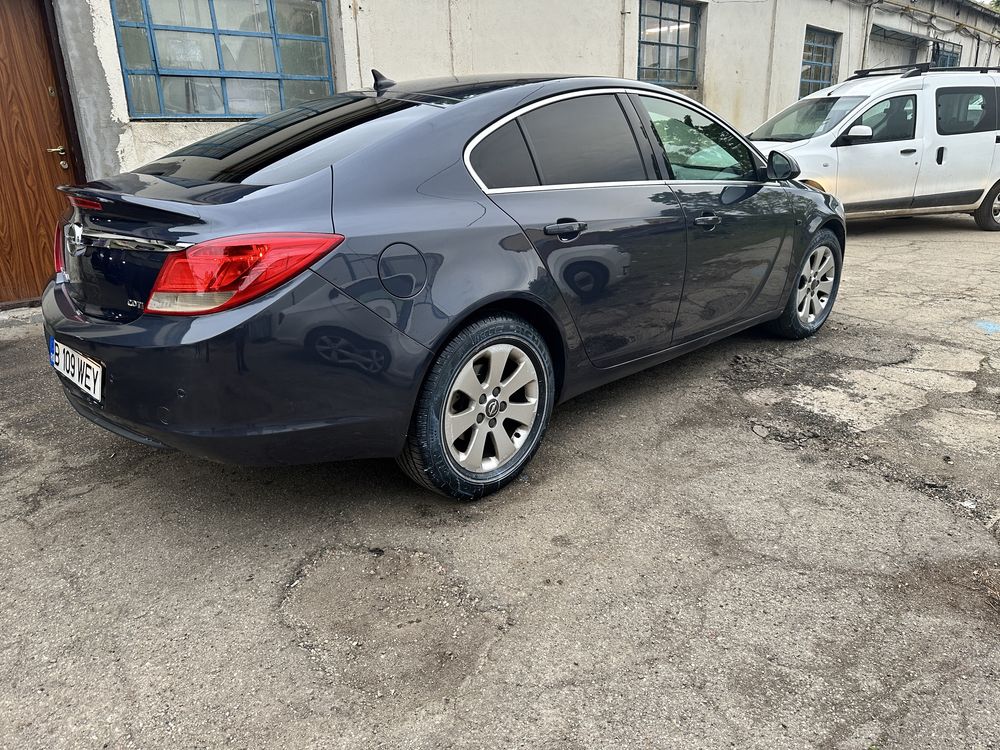 Opel insignia 2010 2.0 cdti AUTOMAT