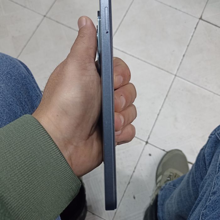 Tecno spark 20 sotiladi