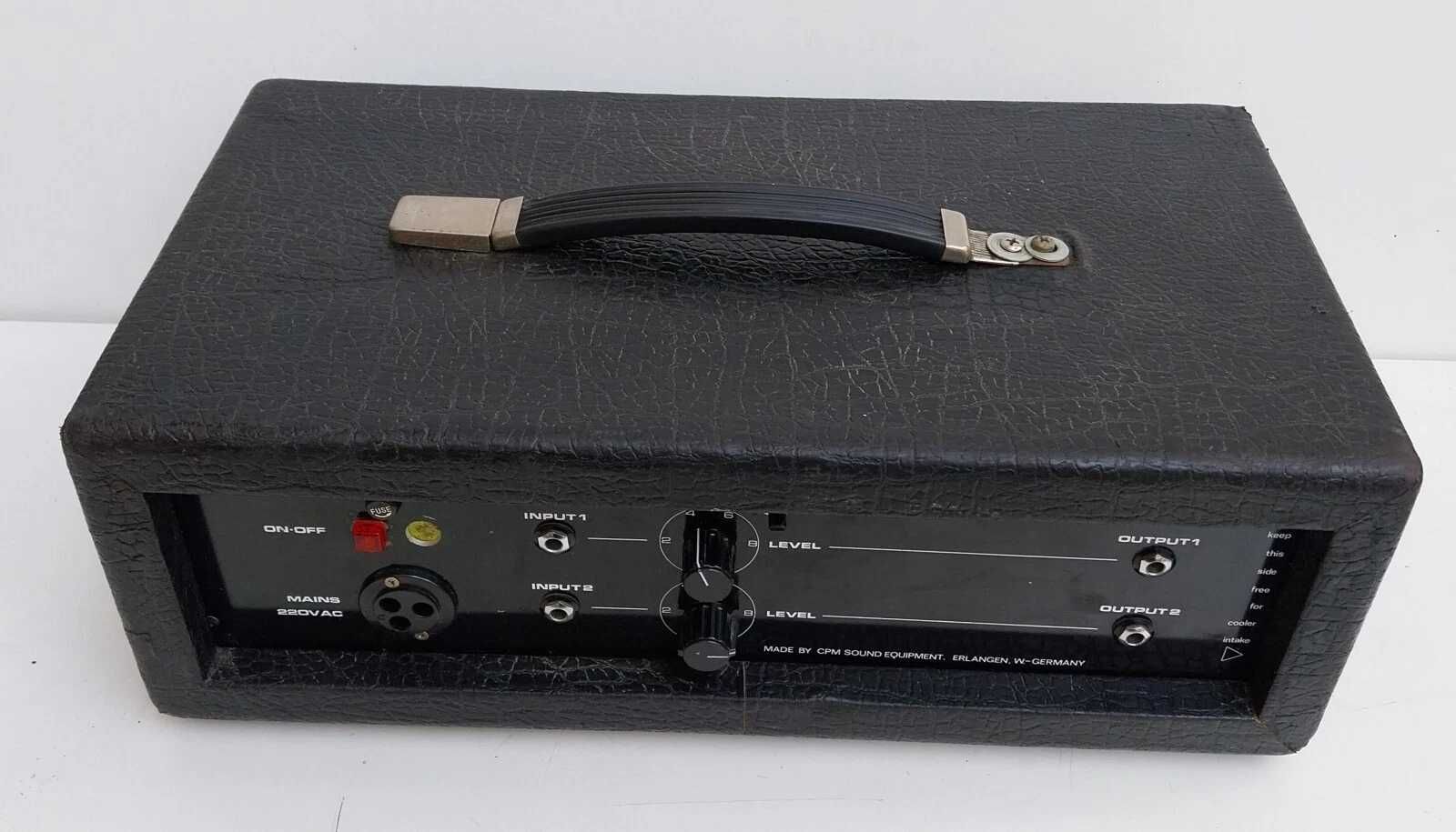 НАЙ ДОБРАТА ОФЕРТА Vintage Китарен Усилвател CPM Sound Equipment