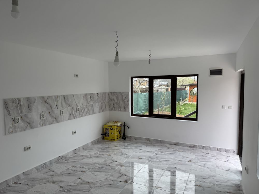 Casa de vanzare Podeni Noi / 70 000 Euro negociabil