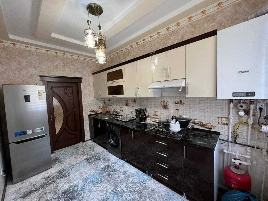 Сдается 3х комнатная квартира на 3 этаже 25-24 автобаза