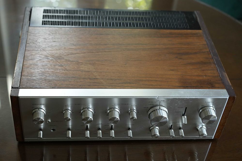 Amplificator varf de gama Pioneer SA-9100