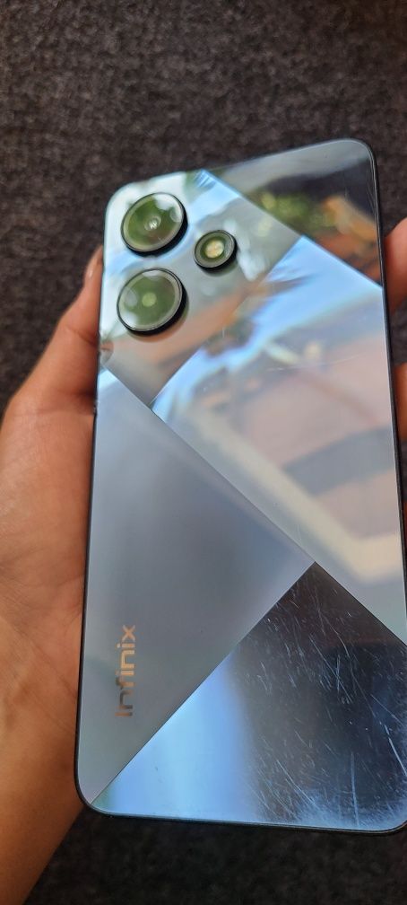 HOT 30i  Infinix karobka dakument bor