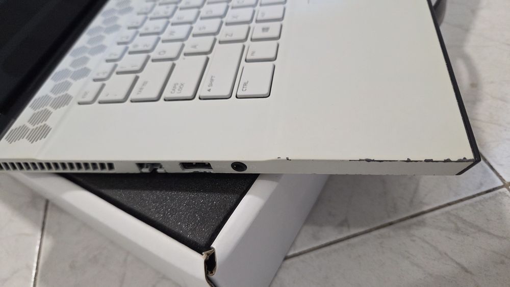 Dell Alienware M15 R2 4k OLED