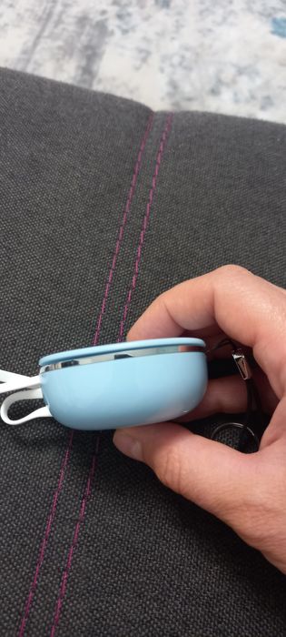 Breloc cu cablu de incarcare