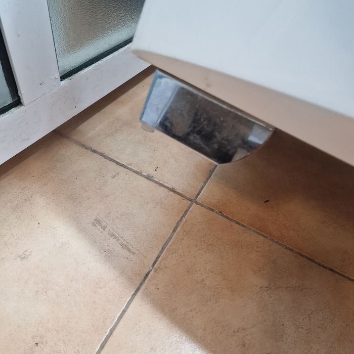 Noptiera alba din Mdf