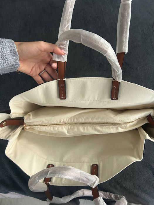 Дамска кожена чанта