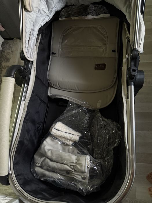 Продается коляска трансформер Kidilo