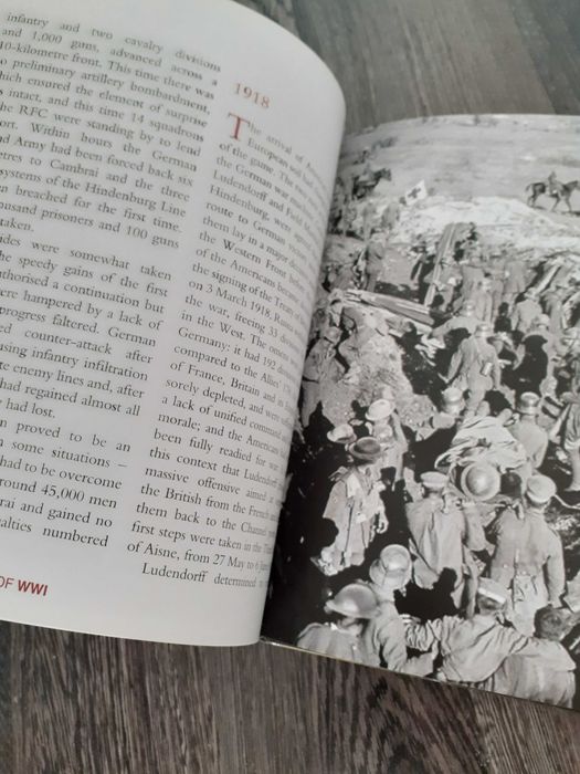 Carte de colecție: album Primul Război Mondial (lb. engleza)