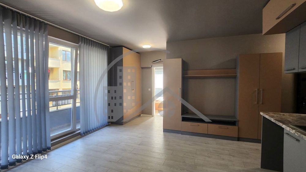 Продава се Двустаен апартамент в Варна, Аспарухово - 67 кв.м за 1762 €/кв.м - Снимка #2