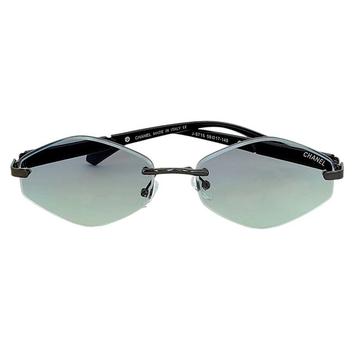 Chanel дамски изчистени слънчеви очила 2026 с ромбоидни стъкла