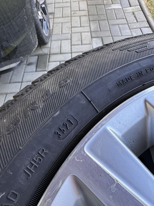 Vând jante echipate cu anvelope iarnă
