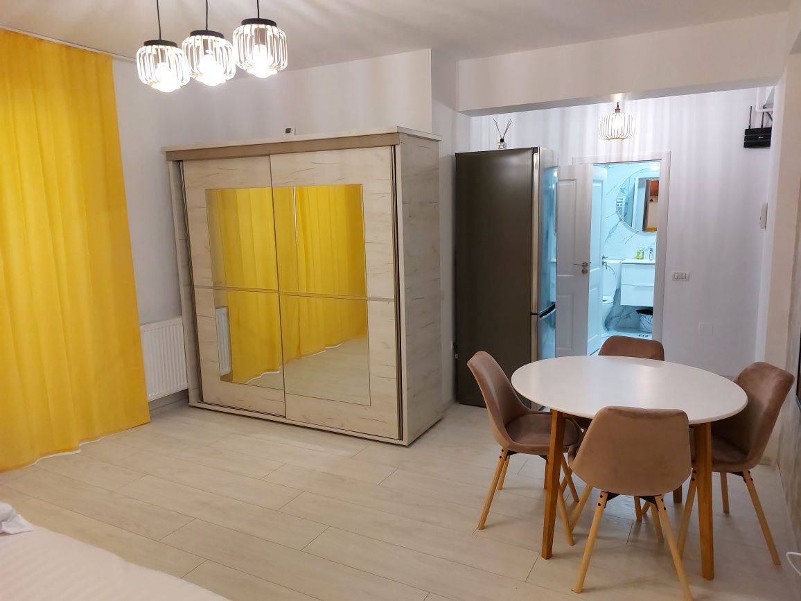 Ap zona Tomis Nord Constanta în regim hotelier 2 cam decomandat