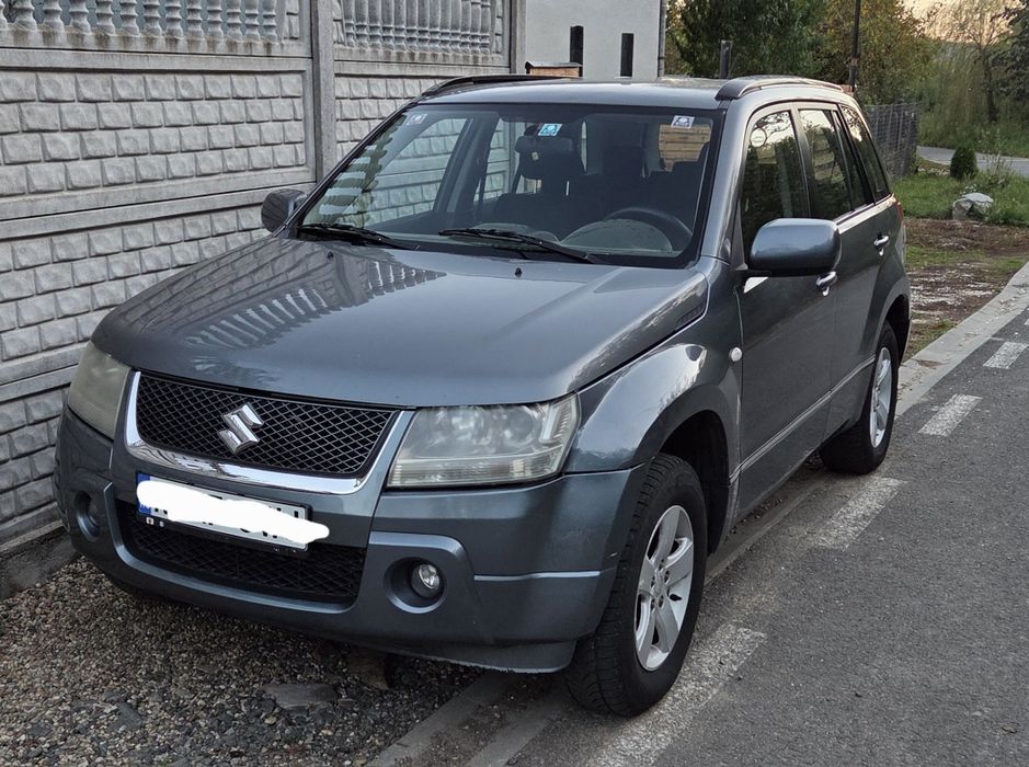 Vând Suzuki Grande Vitara