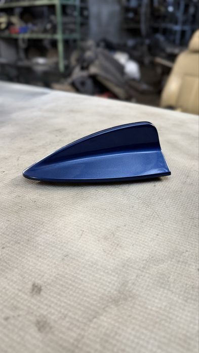 Автомобилна антена тип Акула за БМВ 3 Серия Е91