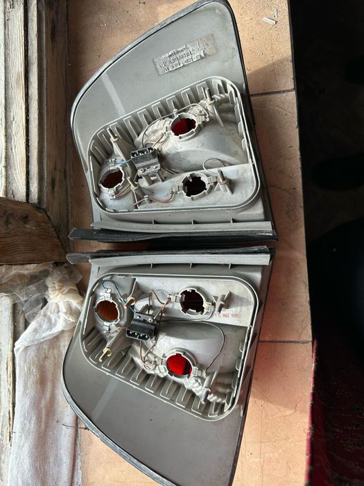 Продам задние стопы от бмв ,оригинал