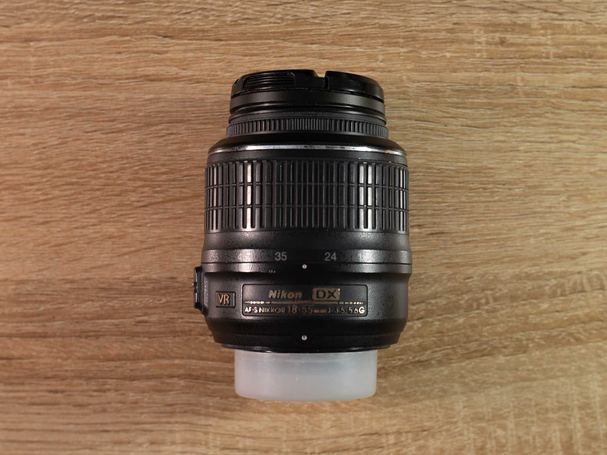 Nikon D5300 + китов + теле + аксесоари