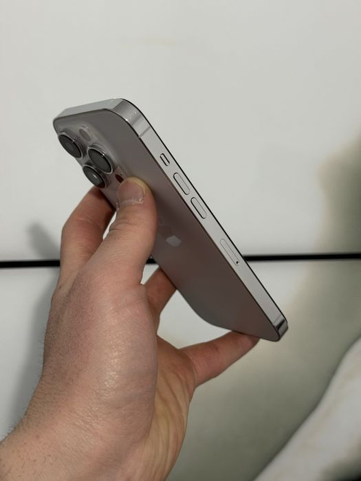 IPhone 14 Pro Silver-Baterie 92%