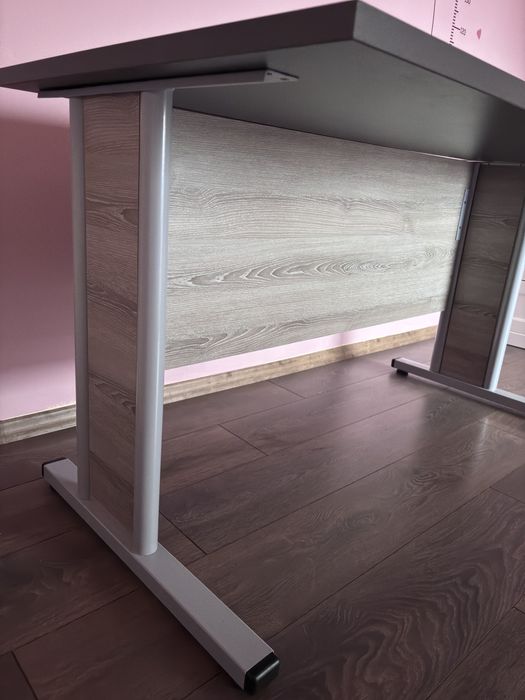 Голямо офис бюро