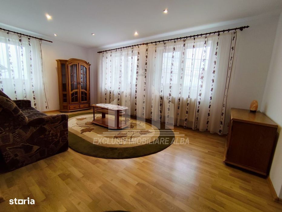 Apartament cu 3 camere de vanzare, Alba-Micesti