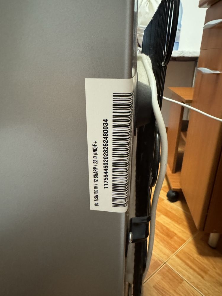 Frigider cu 1 usa SHARP 82 cm 77 L 12 L
