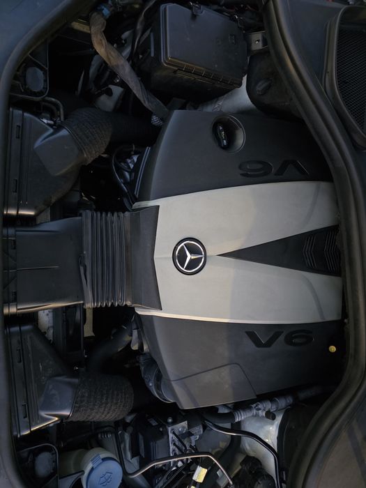 Mercedes-benz ML 350d 3.0d  258cp 7g-tronic Navi/Piele/Panoramic/Carli