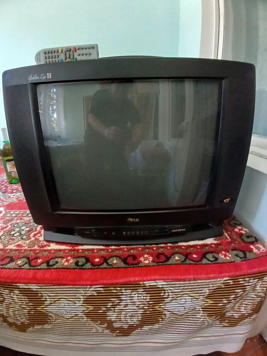 Продаётся телевизор. LG