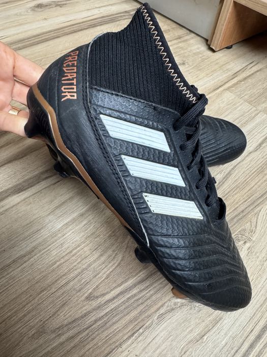 Футболни обувки adidas PREDATOR 18.3 FG ! 42 н