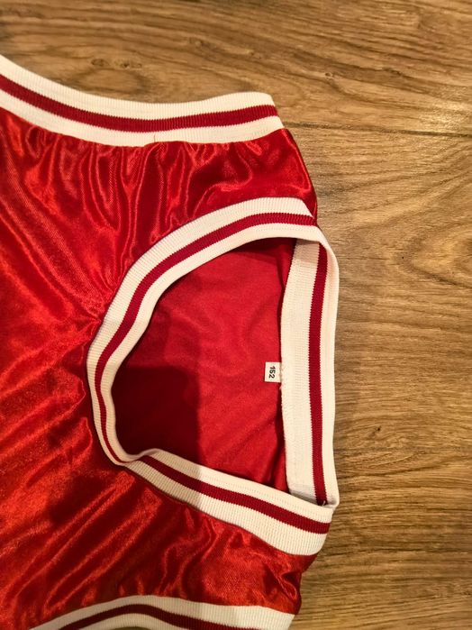 баскетболен екип_потник и шорти