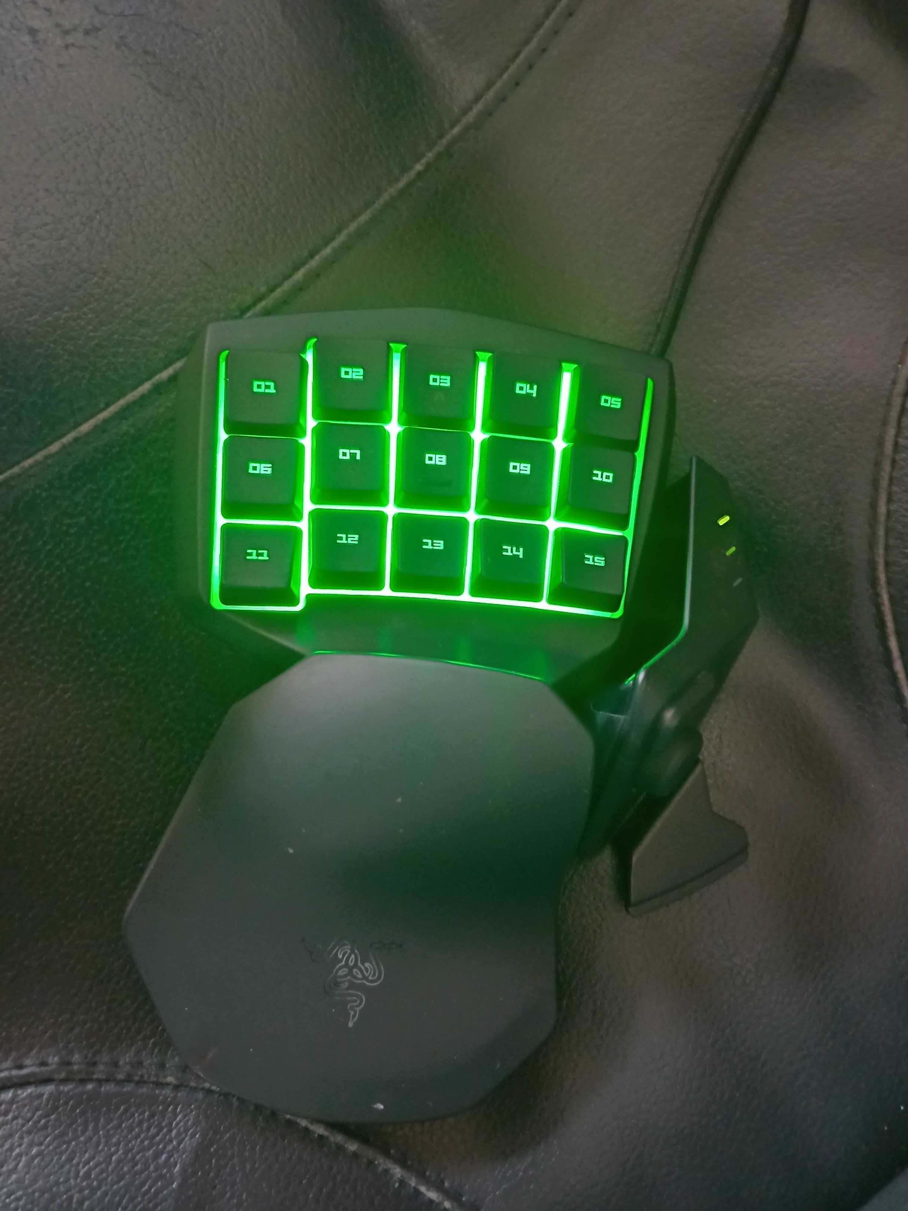Razer Tartarus Gaming Keypad RZ07-0103