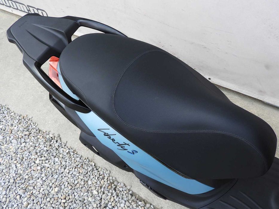 Scuter Piaggio Liberty 125 S E5+ 2025 | Rate