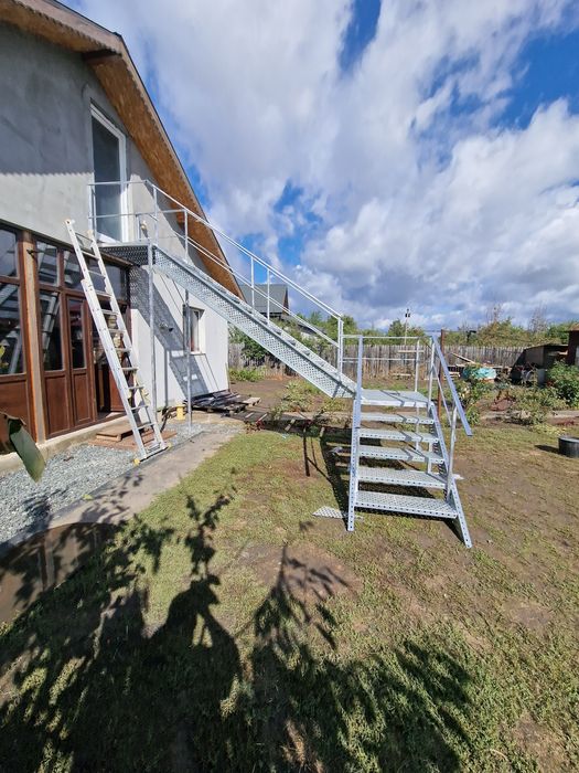 Scari metalice galvanizate