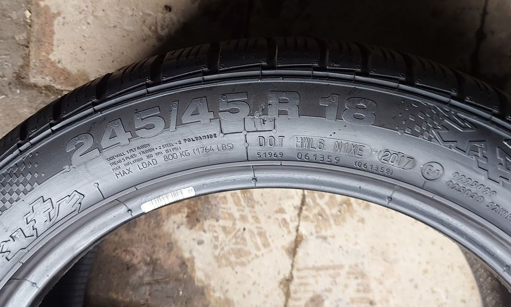 Set 2buc 245/45 R18 100V XL Continental ContiWinterContact TS810 iarnă