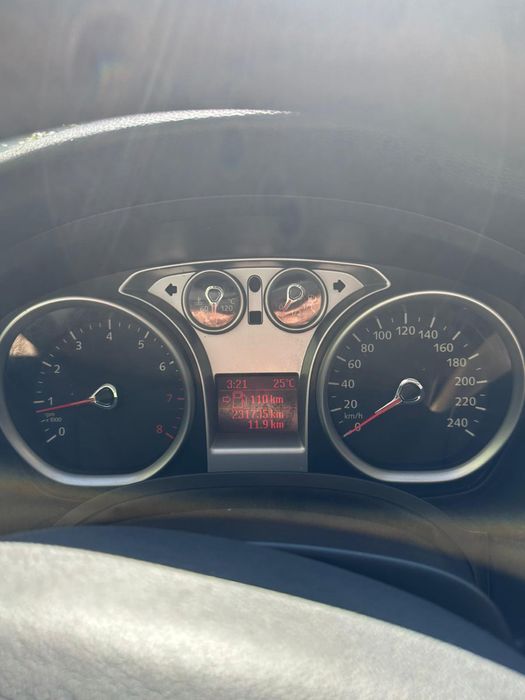 Se vinde Ford Focus