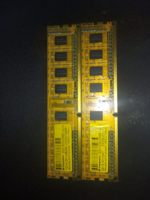 Озу/Оперативная память 4 Гб DDR3