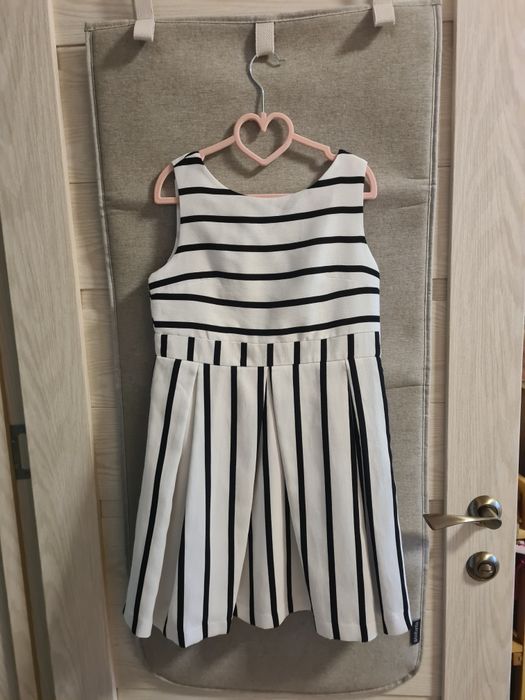 Рокли за момиче 8-10 години