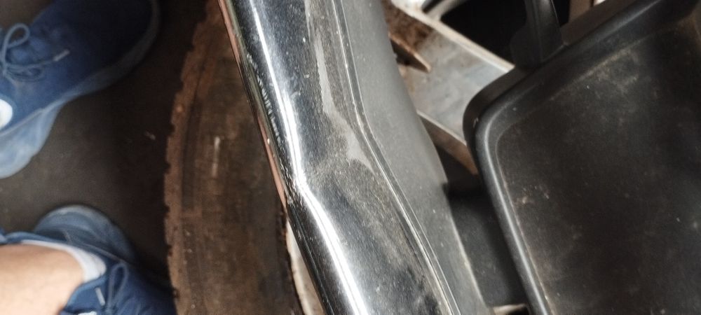 Предна броня за Nissan pulsar със забележки