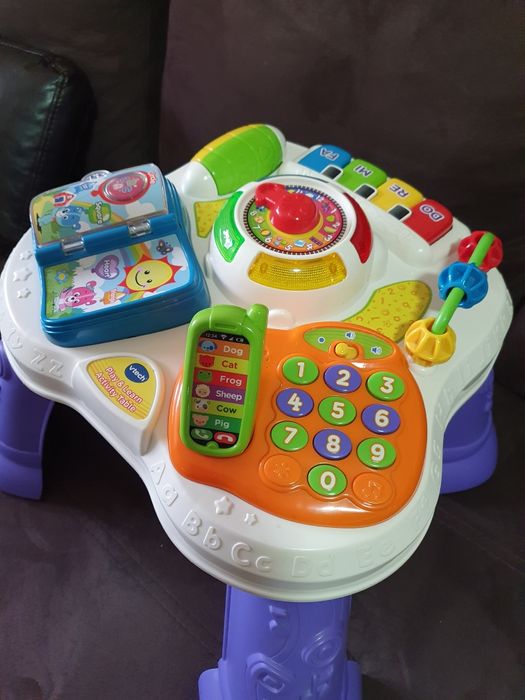 Интерактивна  музикална масичка  "Vtech"- 70 лв