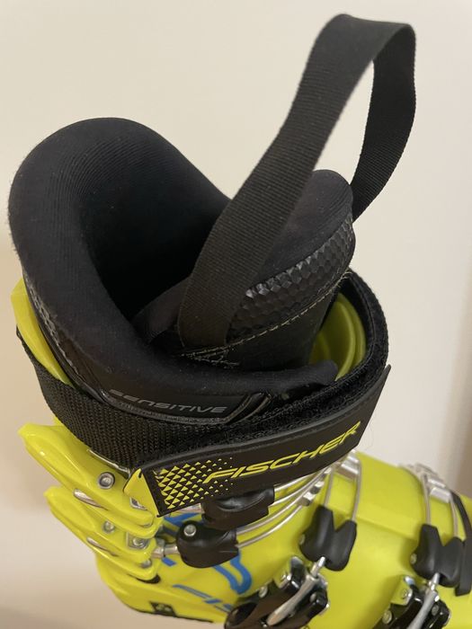 Clapari schi copii Fischer Ranger 60, impecabili