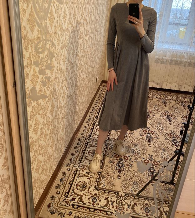 Продаю платья женские модные