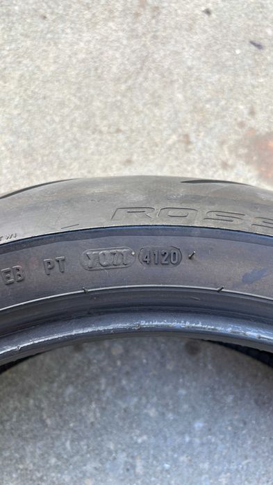Продавам гуми Pirelli Diablo Rosso II Corsa 120/70/17 и 180/55/17