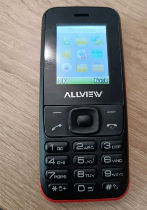 telefon dual sim cu butoane , functional in toate retelele