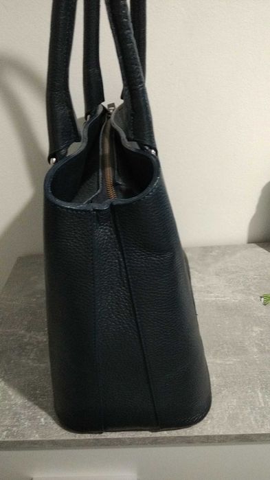 Poseta piele naturala, Anna Fellini, bleumarin, 100 lei