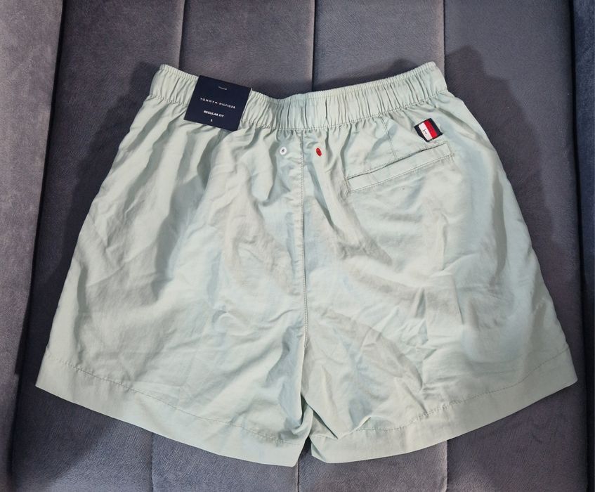 Pantaloni scurti (short) pentru baie