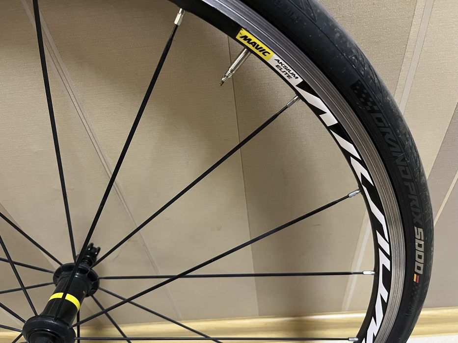 Шосейни капли Mavic Aksium Elite + гуми GP5000
