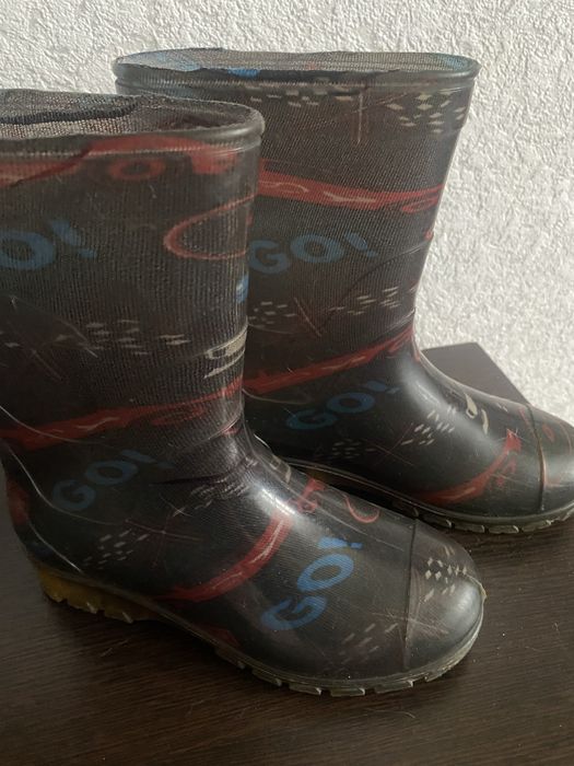 Резиновые сапоги