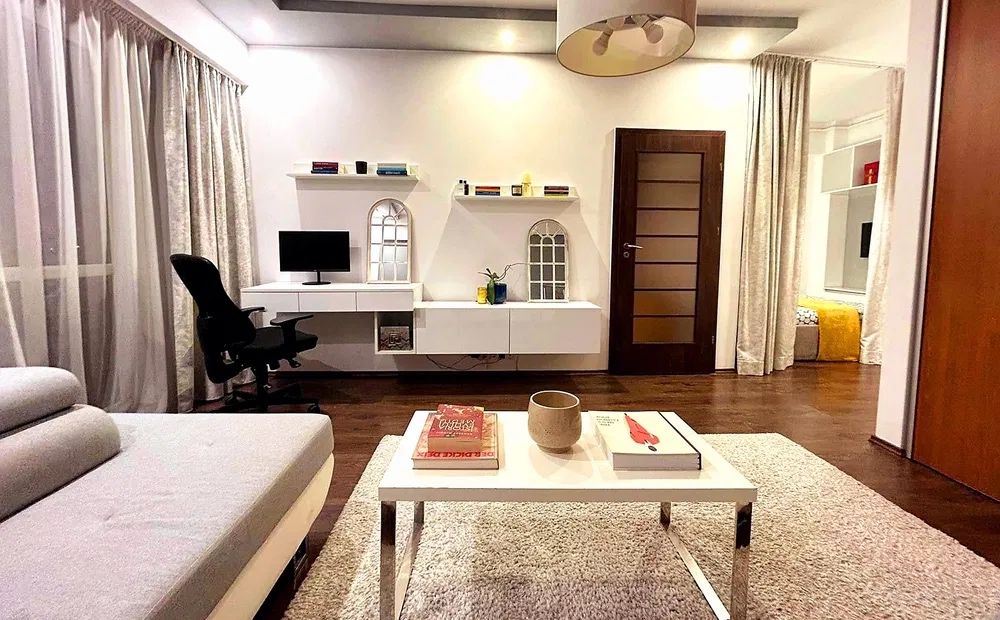Apartament cu o camera si nisa de dormit/terasa/perfect pentru chirie