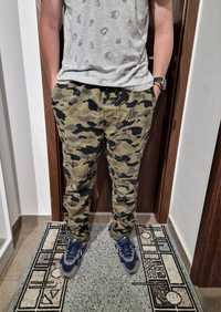 Pantaloni army H&M marimea 36